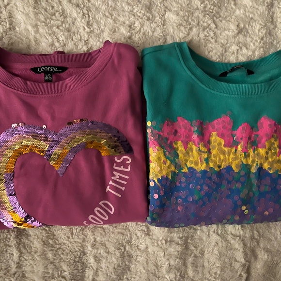 Girls Sweaters - Picture 1 of 5